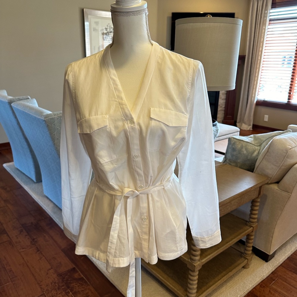 White blouse with tie waste